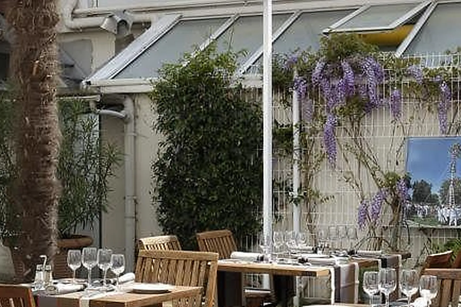 Lieux événementiels, INTER-HÔTEL LES THERMES DE L'AVENUE ***