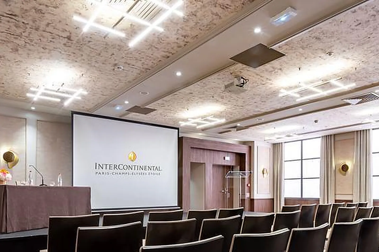 Lieux événementiels, MULTIBURO NEUILLY