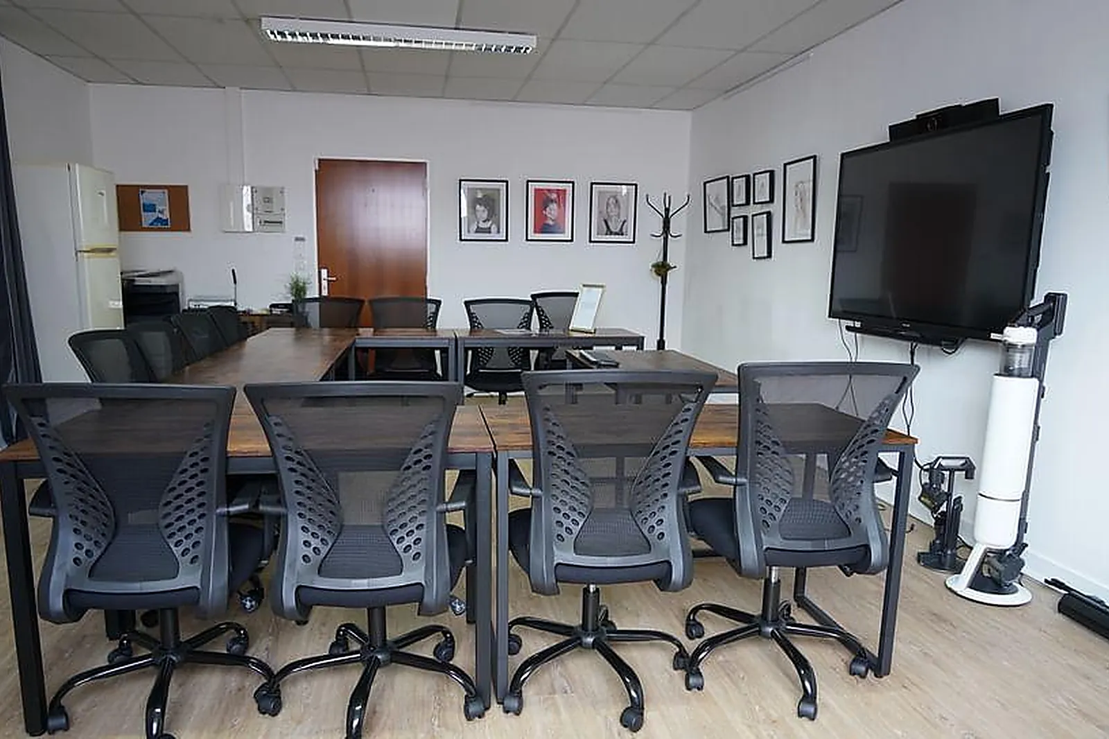 Lieux événementiels, IRATY WORKPLACE AIRPORT / TRAIN