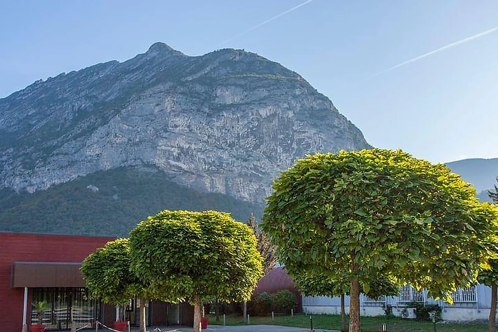 Lieux événementiels, JMK