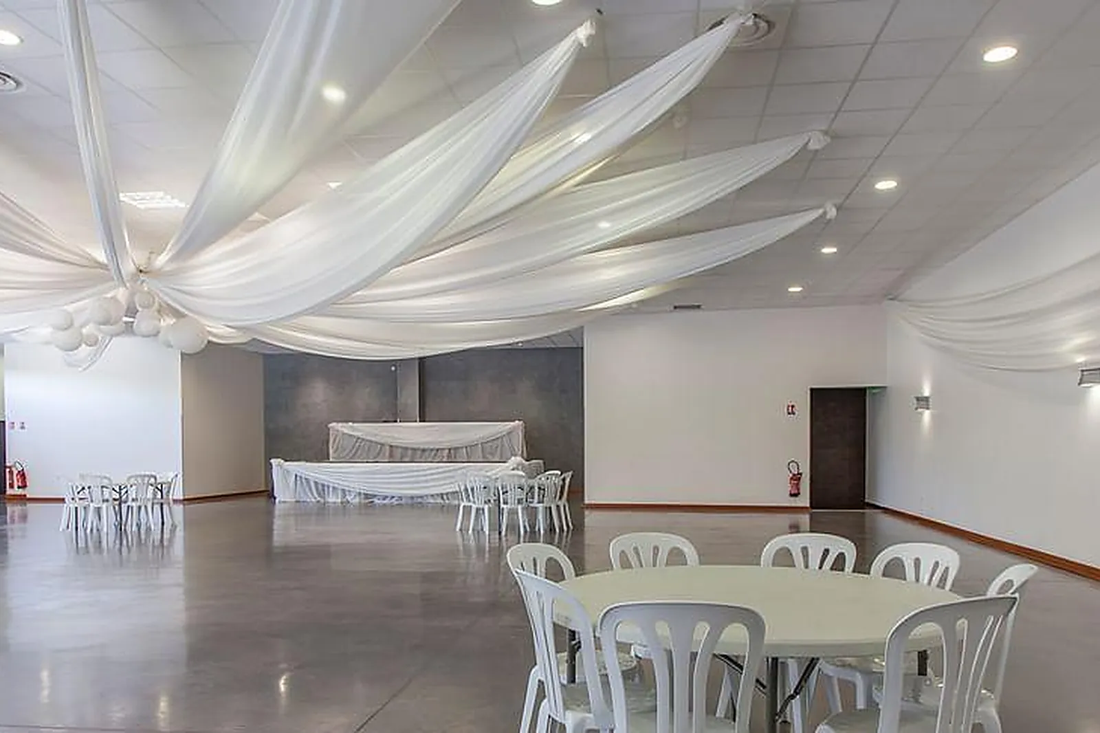 Lieux événementiels, JMK