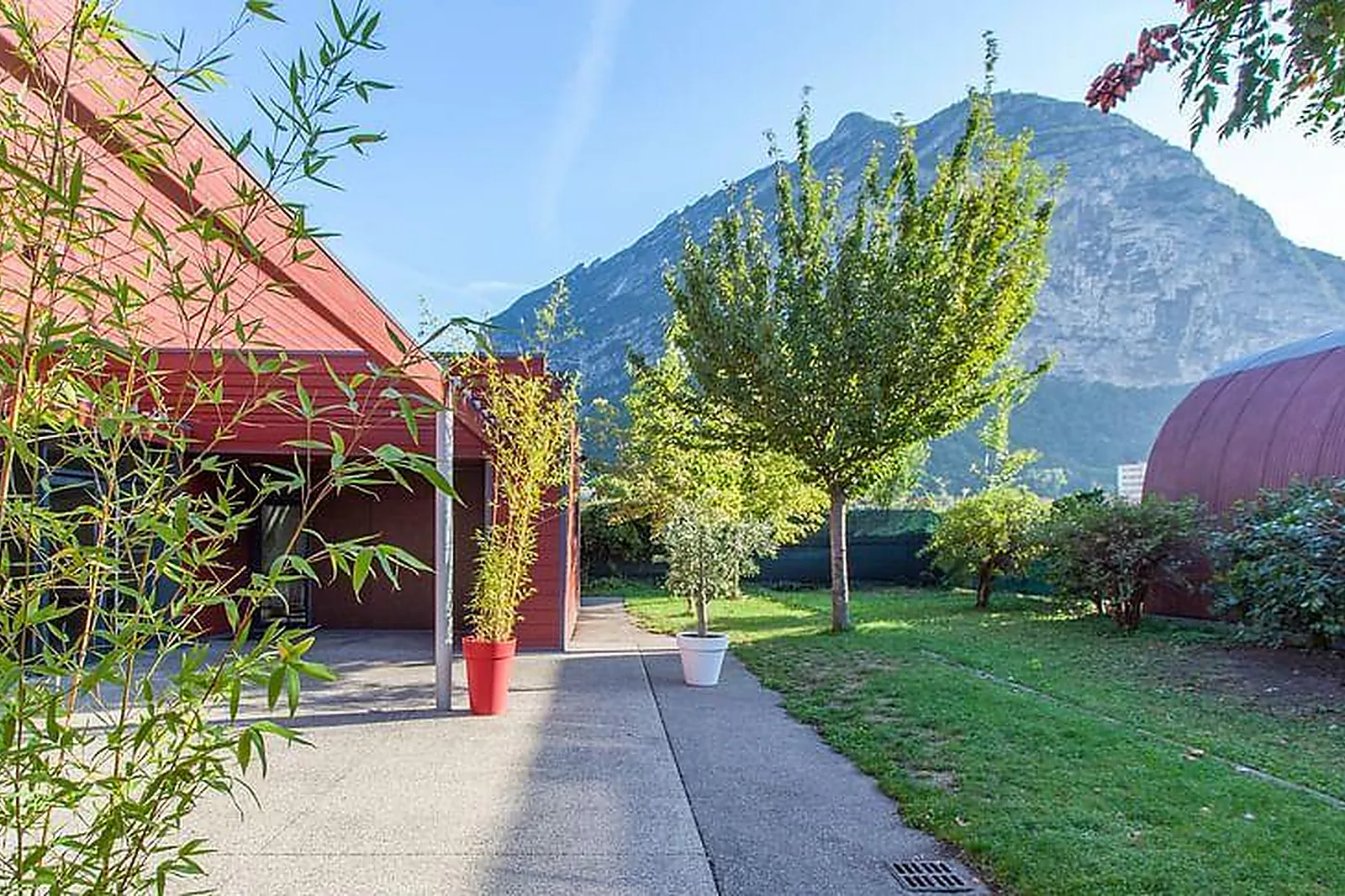 Lieux événementiels, JMK