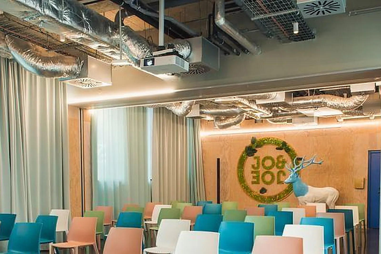 Lieux événementiels, JO&JOE PARIS