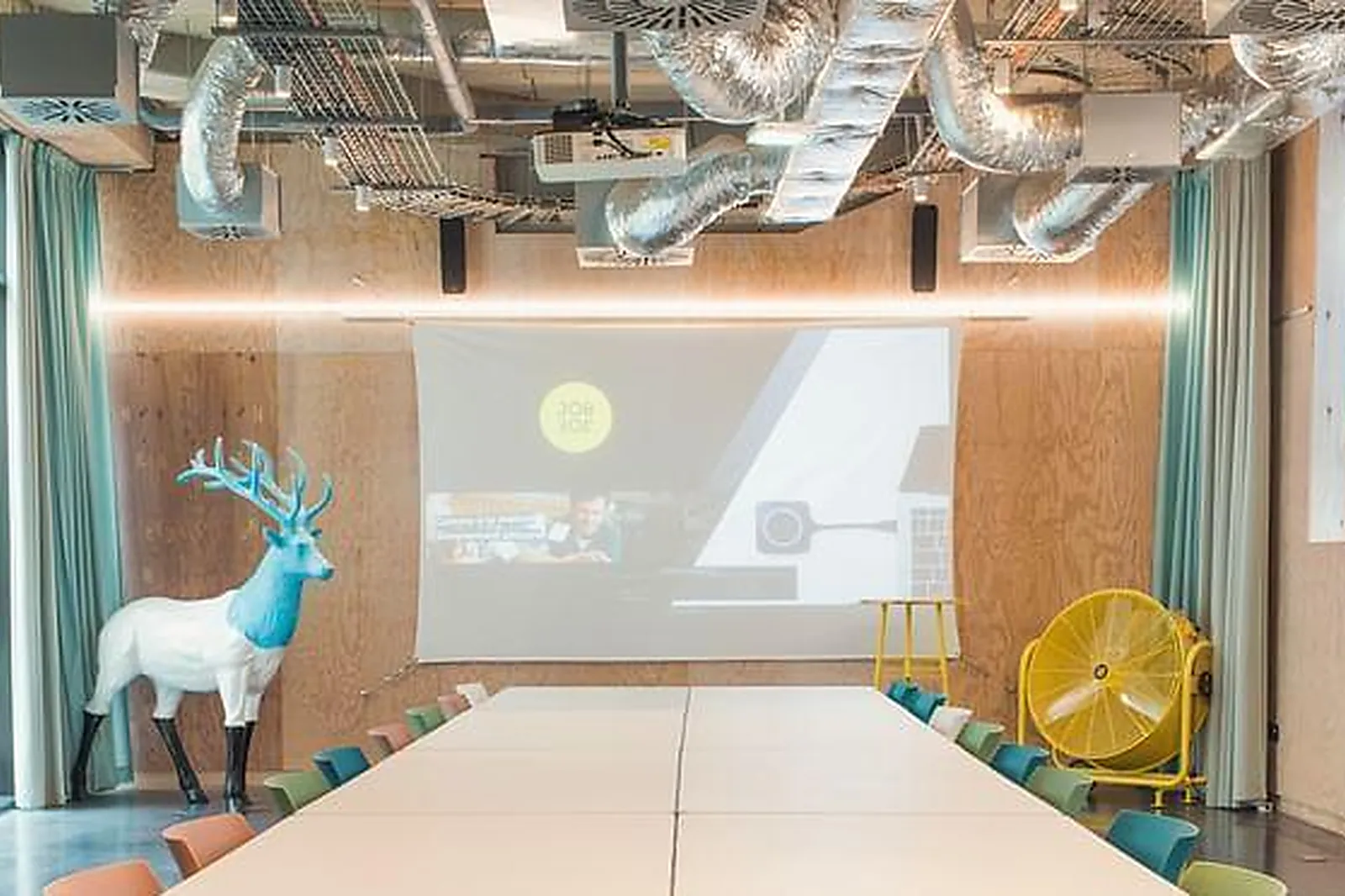 Lieux événementiels, JO&JOE PARIS