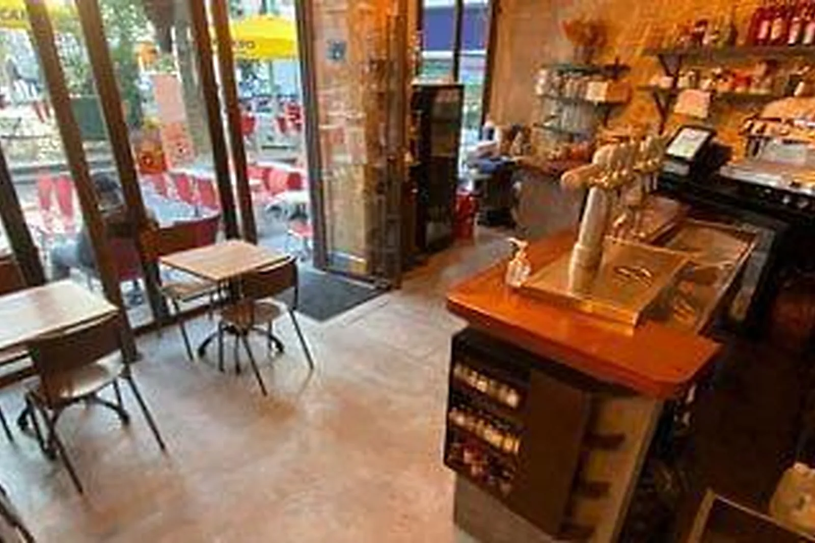 Lieux événementiels, JOLIS MOMES