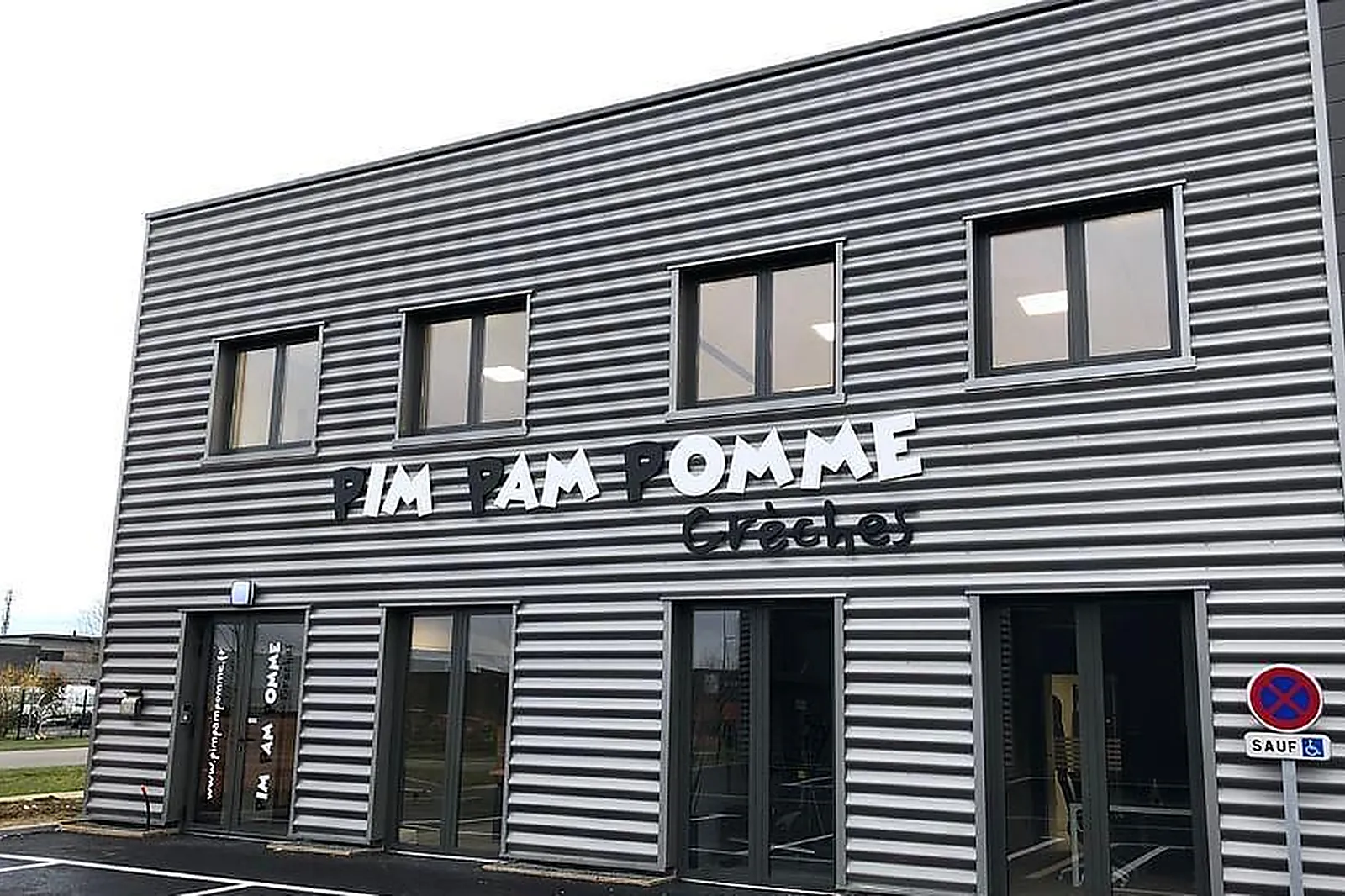 Lieux événementiels, LA BOM