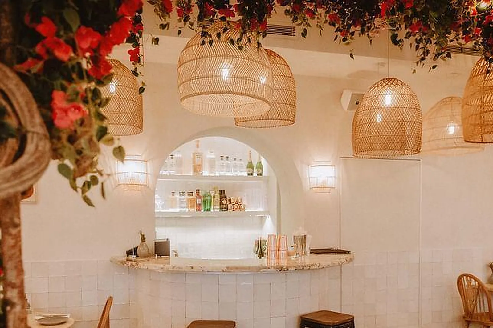 Lieux événementiels, KALAMATA PARIS