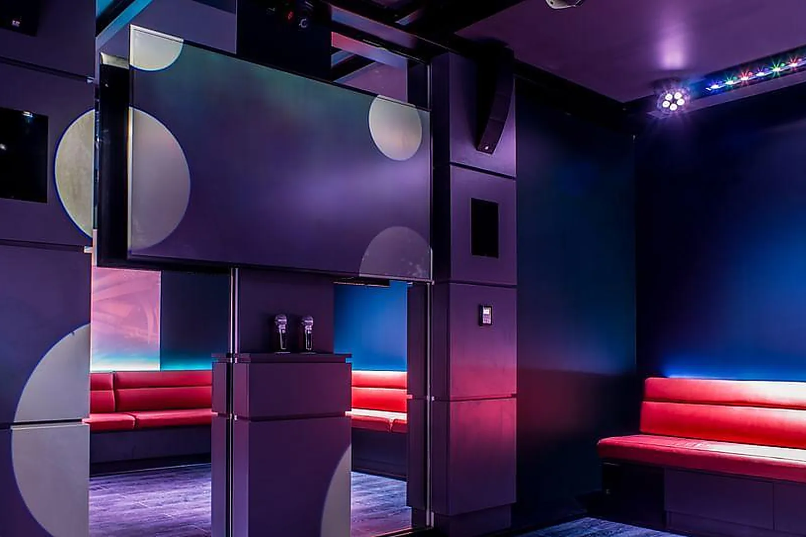 Lieux événementiels, KARAFUN BAR