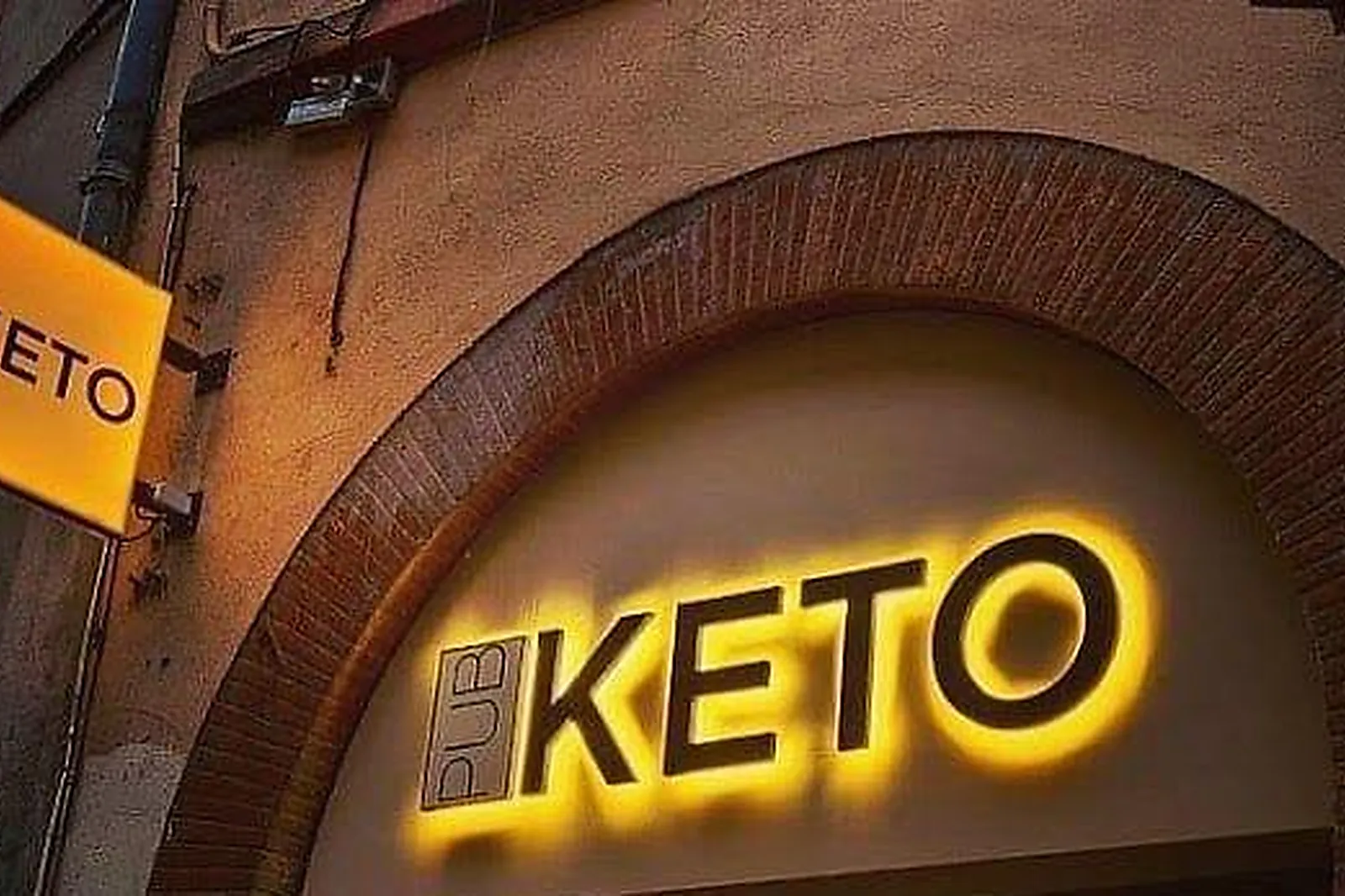 Lieux événementiels, KETO PUB