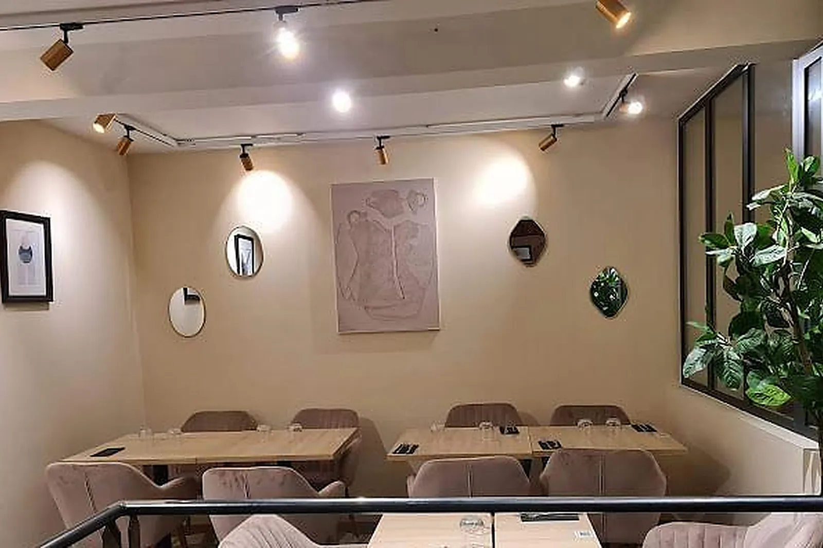 Lieux événementiels, KETO PUB