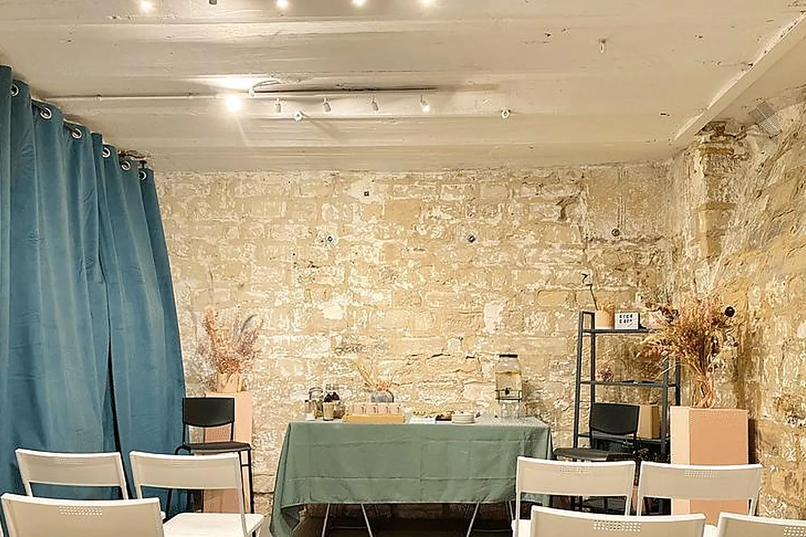 Lieux événementiels, KICK CAFÉ