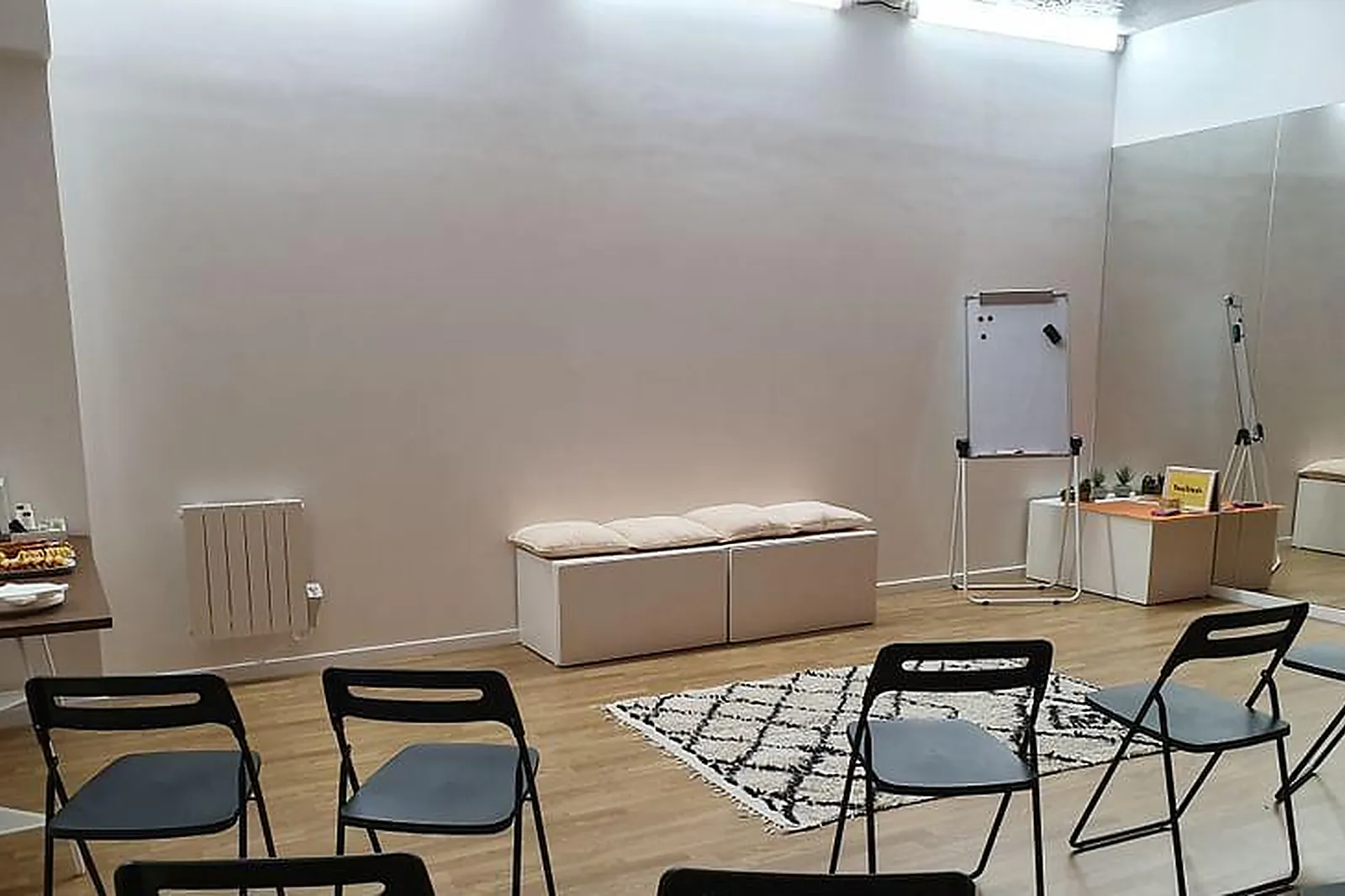 Lieux événementiels, KIF-KIF BLEDI STUDIO