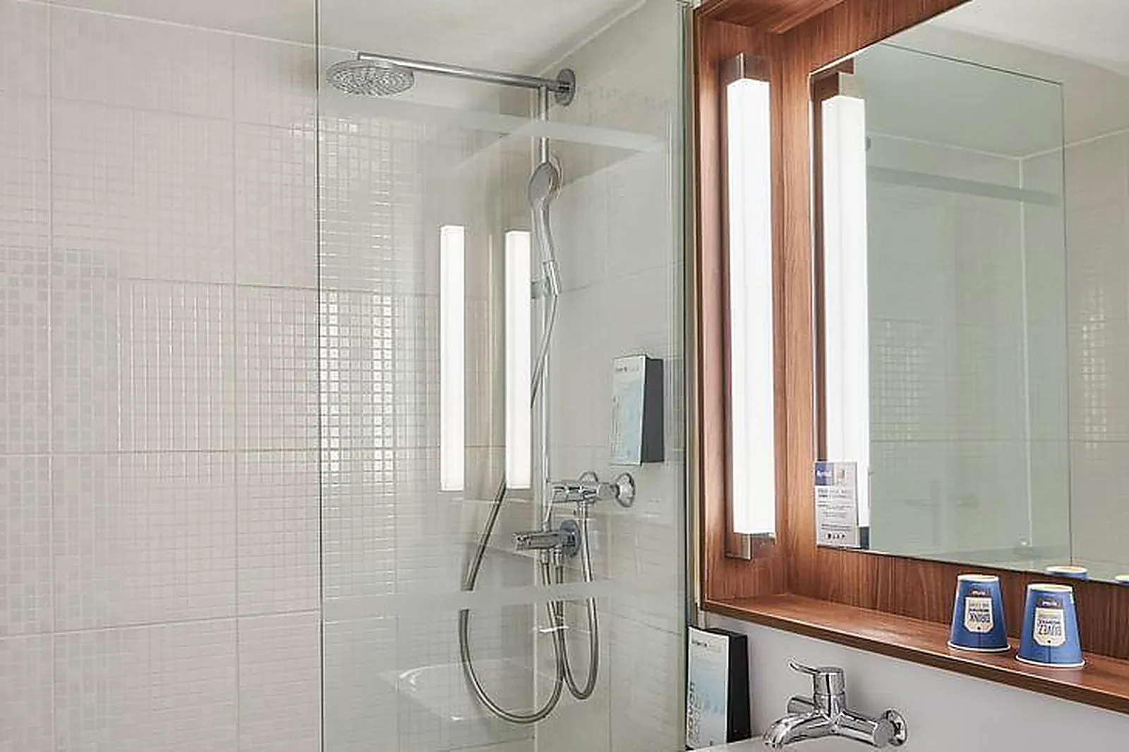 Lieux événementiels, KYRIAD BRIE COMTE ROBERT***