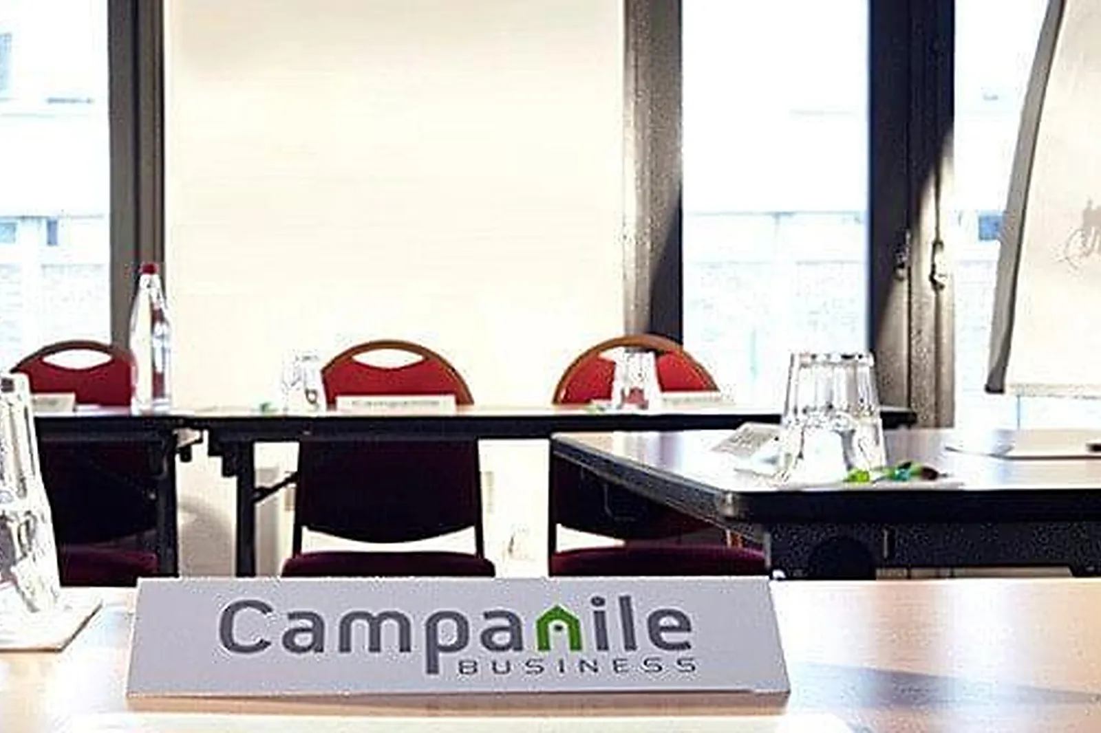 Lieux événementiels, KYRIAD CANNES OUEST - MANDELIEU ***