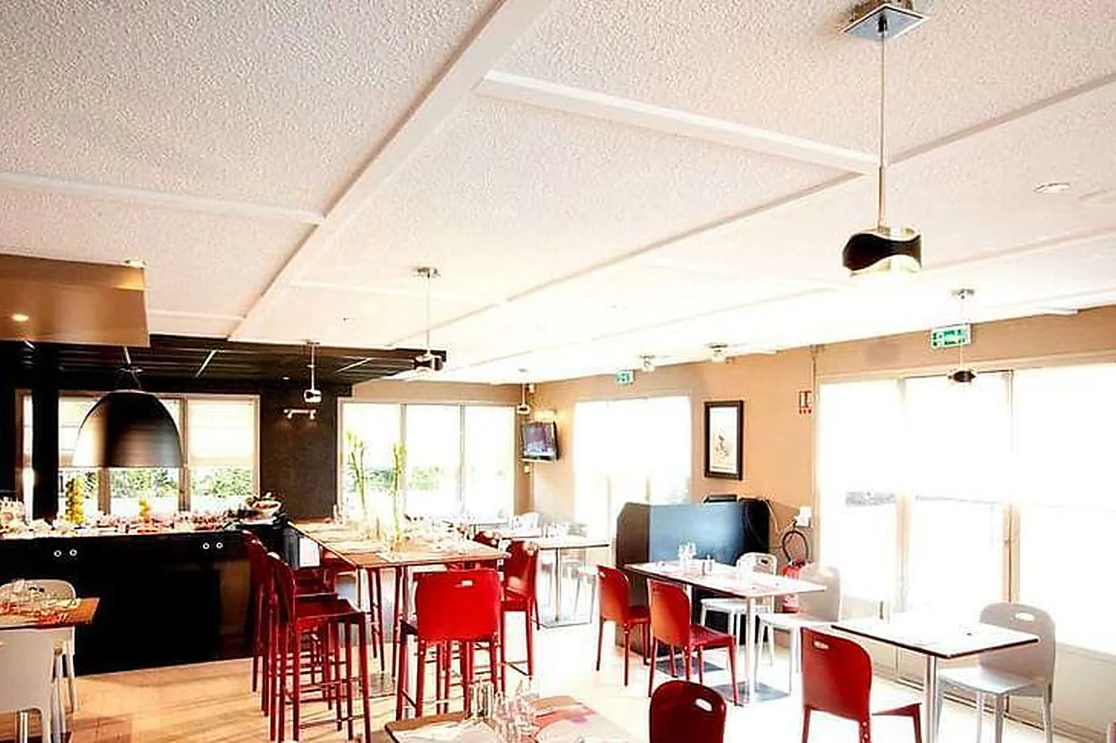 Lieux événementiels, KYRIAD DIRECT LE BOURGET GONESSE**