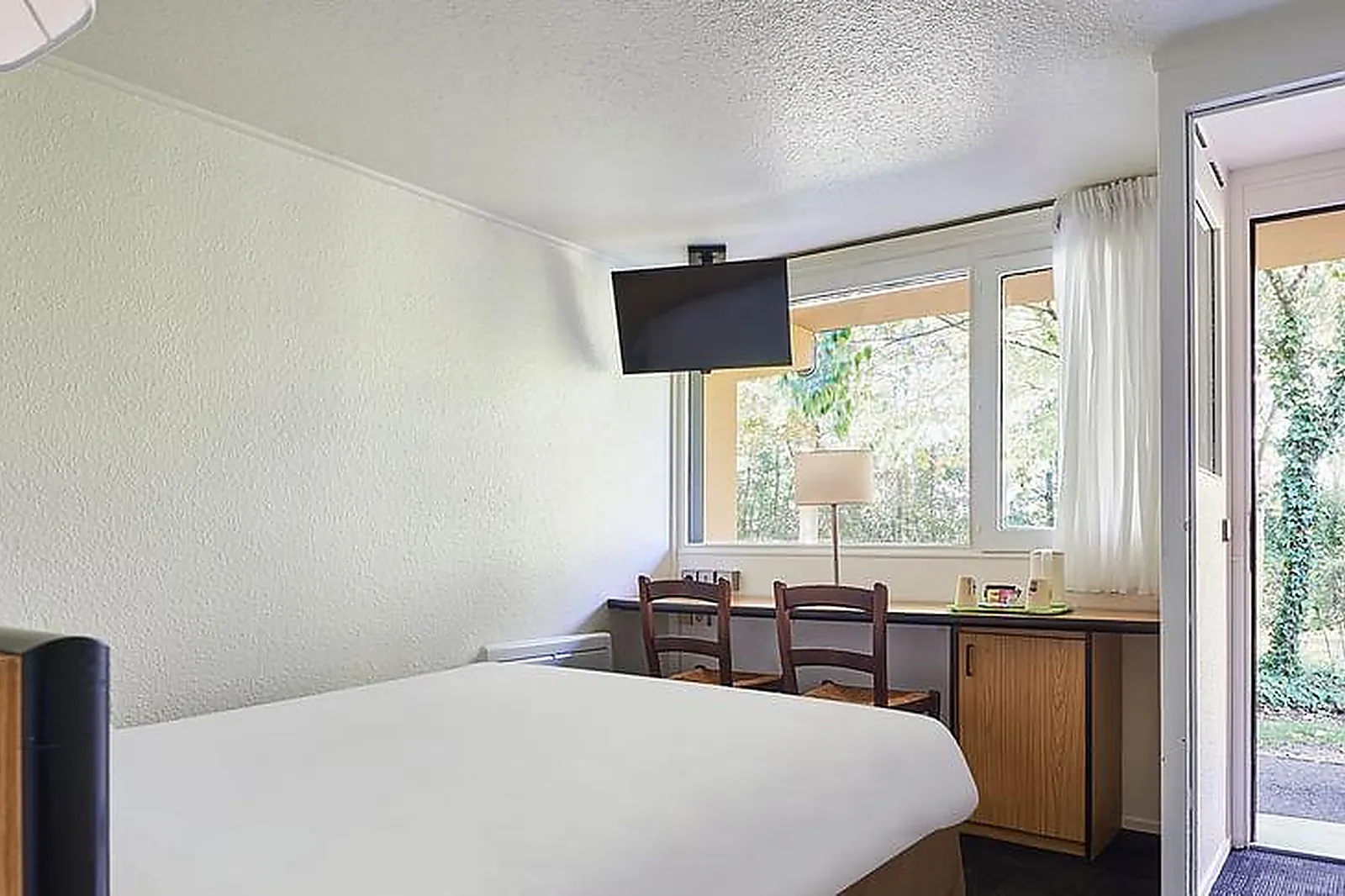 Lieux événementiels, L'AVRE DES JONCHERETS