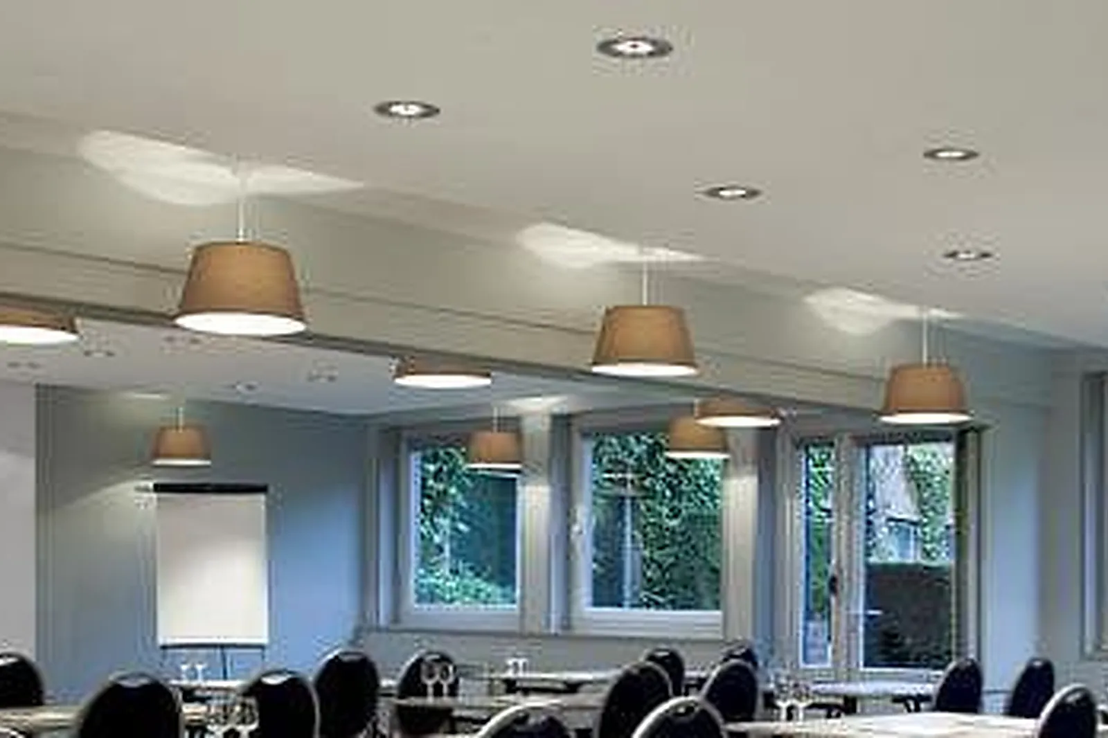 Lieux événementiels, KYRIAD LILLE EST VILLENEUVE D'ASCQ***