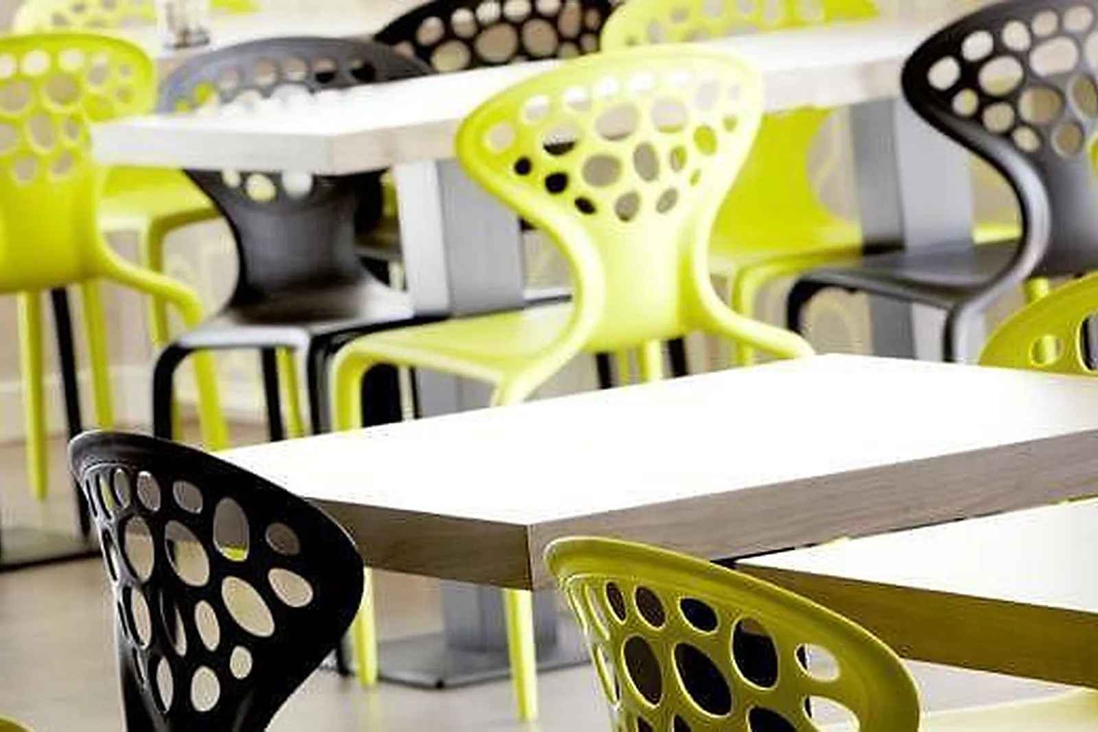 Lieux événementiels, KYRIAD LYON EST SAINT BONNET DE MURE ***