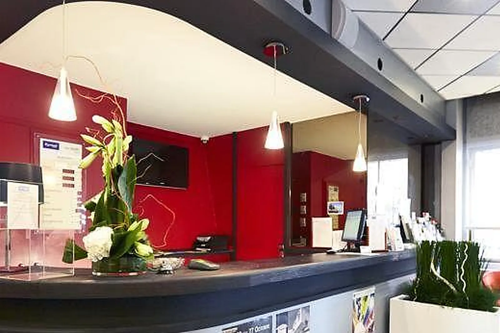 Lieux événementiels, KYRIAD MARSEILLE PARADIS ***