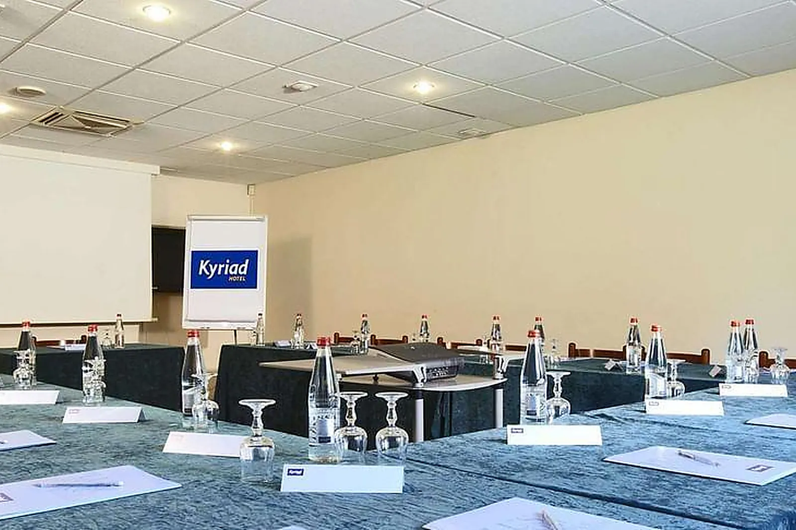 Lieux événementiels, KYRIAD VINEUIL BLOIS SUD ***