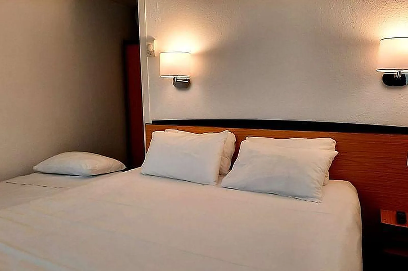 Lieux événementiels, KYRIAD VINEUIL BLOIS SUD ***