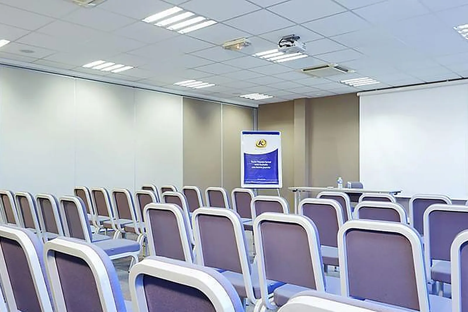 Lieux événementiels, KYRIAD VOIRON CHARTREUSE CENTR'ALP***