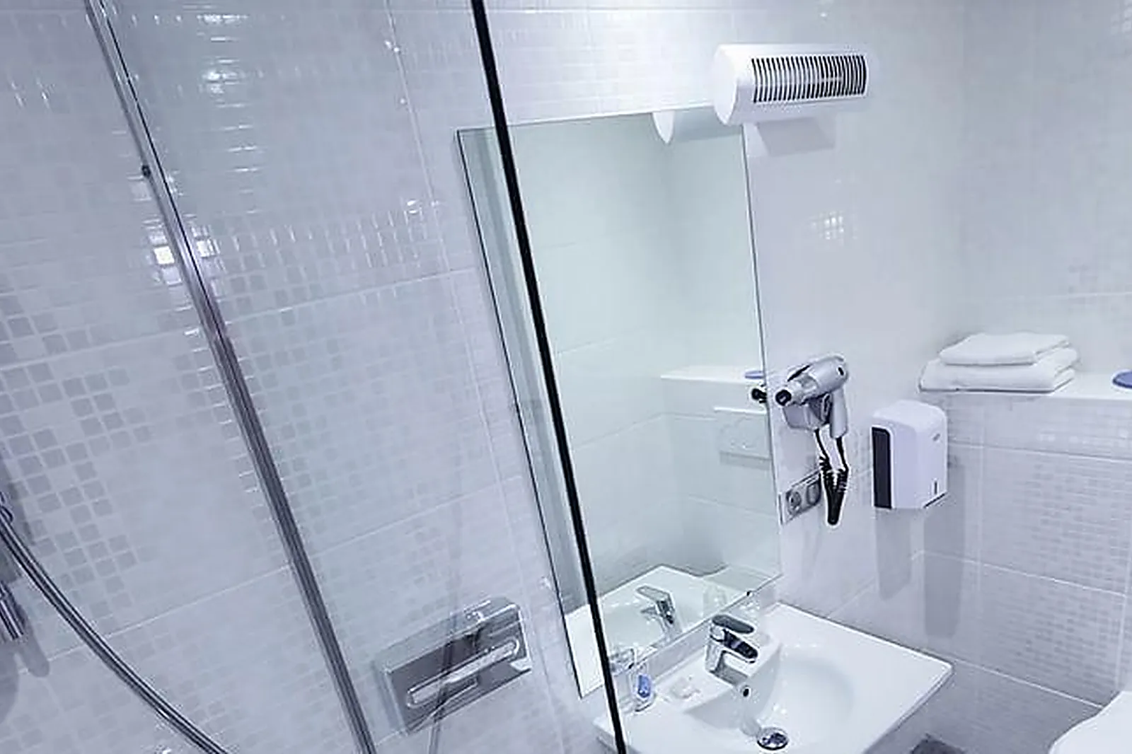 Lieux événementiels, KYRIAD VOIRON CHARTREUSE CENTR'ALP***