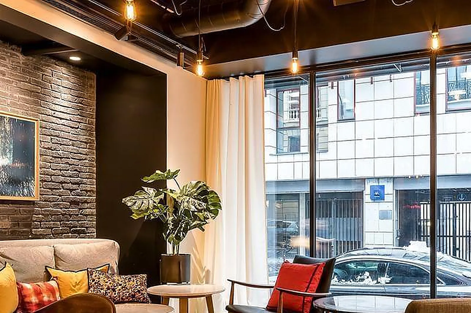 Lieux événementiels, LAZ' HÔTEL SPA URBAIN