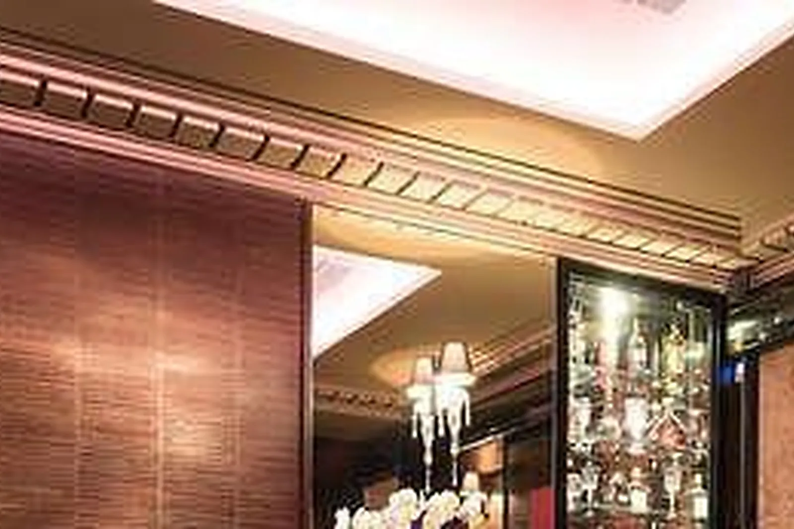 Lieux événementiels, LA BELLE POULE