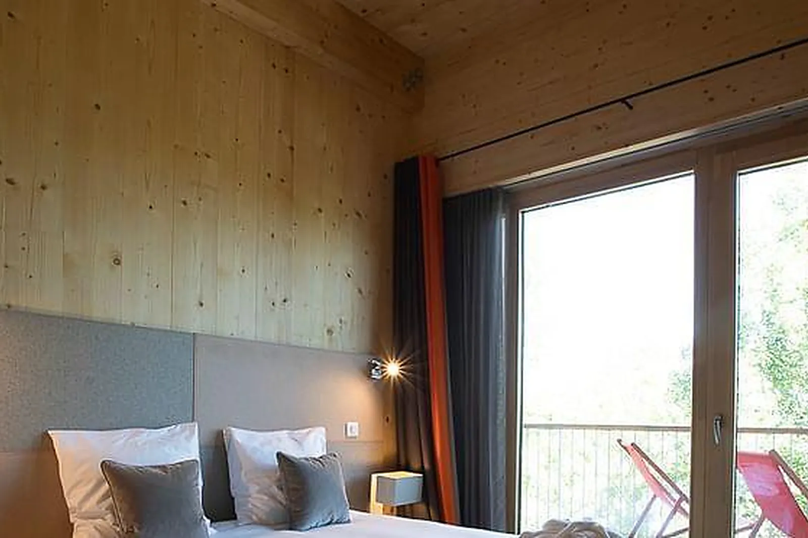 Lieux événementiels, L'AIGUILLE GRIVE CHALETS HÔTEL****