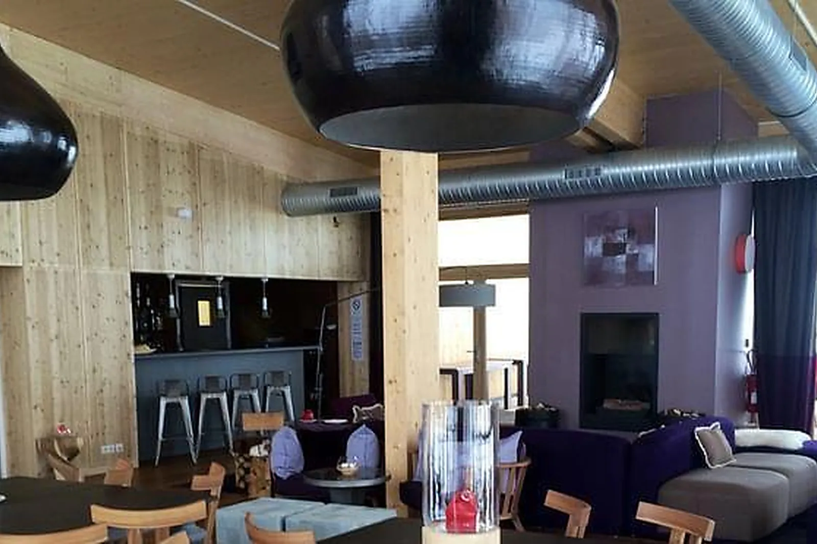 Lieux événementiels, L'AIGUILLE GRIVE CHALETS HÔTEL****