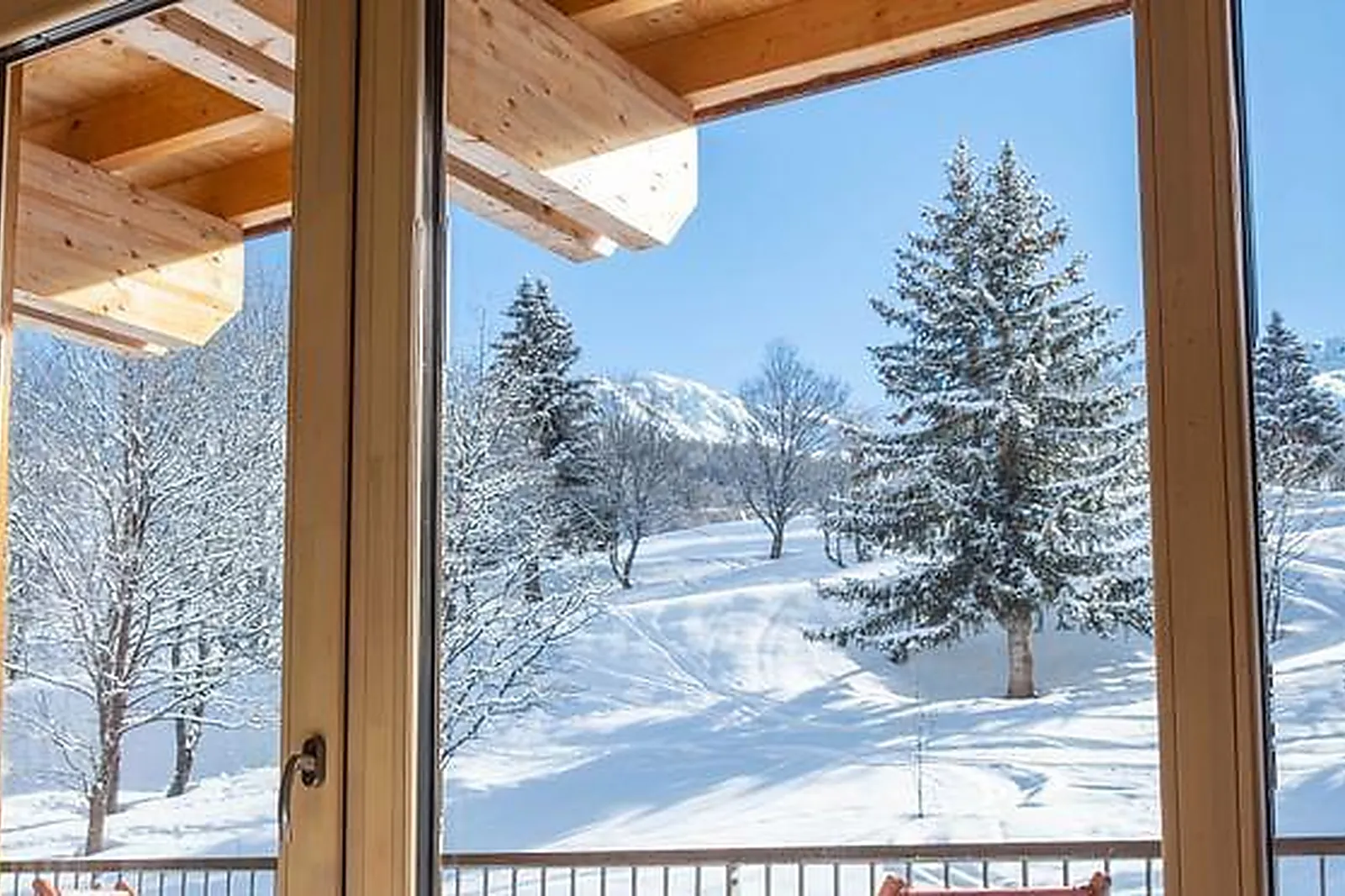 Lieux événementiels, L'AIGUILLE GRIVE CHALETS HÔTEL****