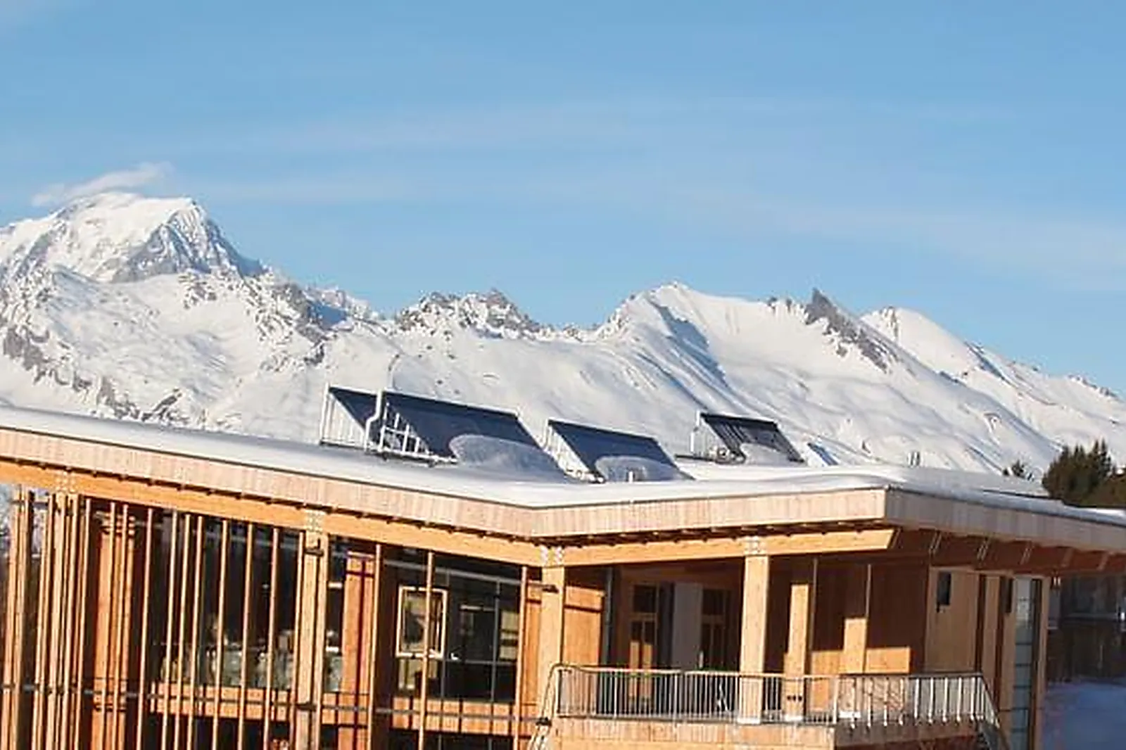 Lieux événementiels, L'AIGUILLE GRIVE CHALETS HÔTEL****