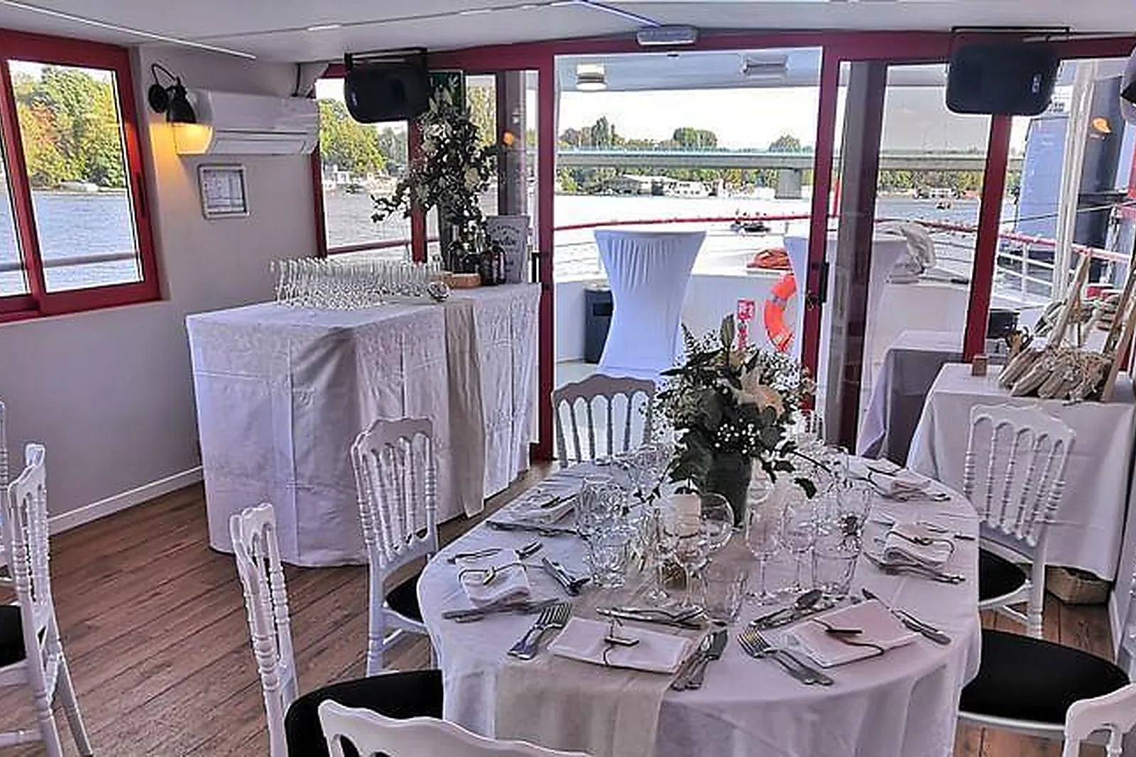 Lieux événementiels, L'ALBATROS