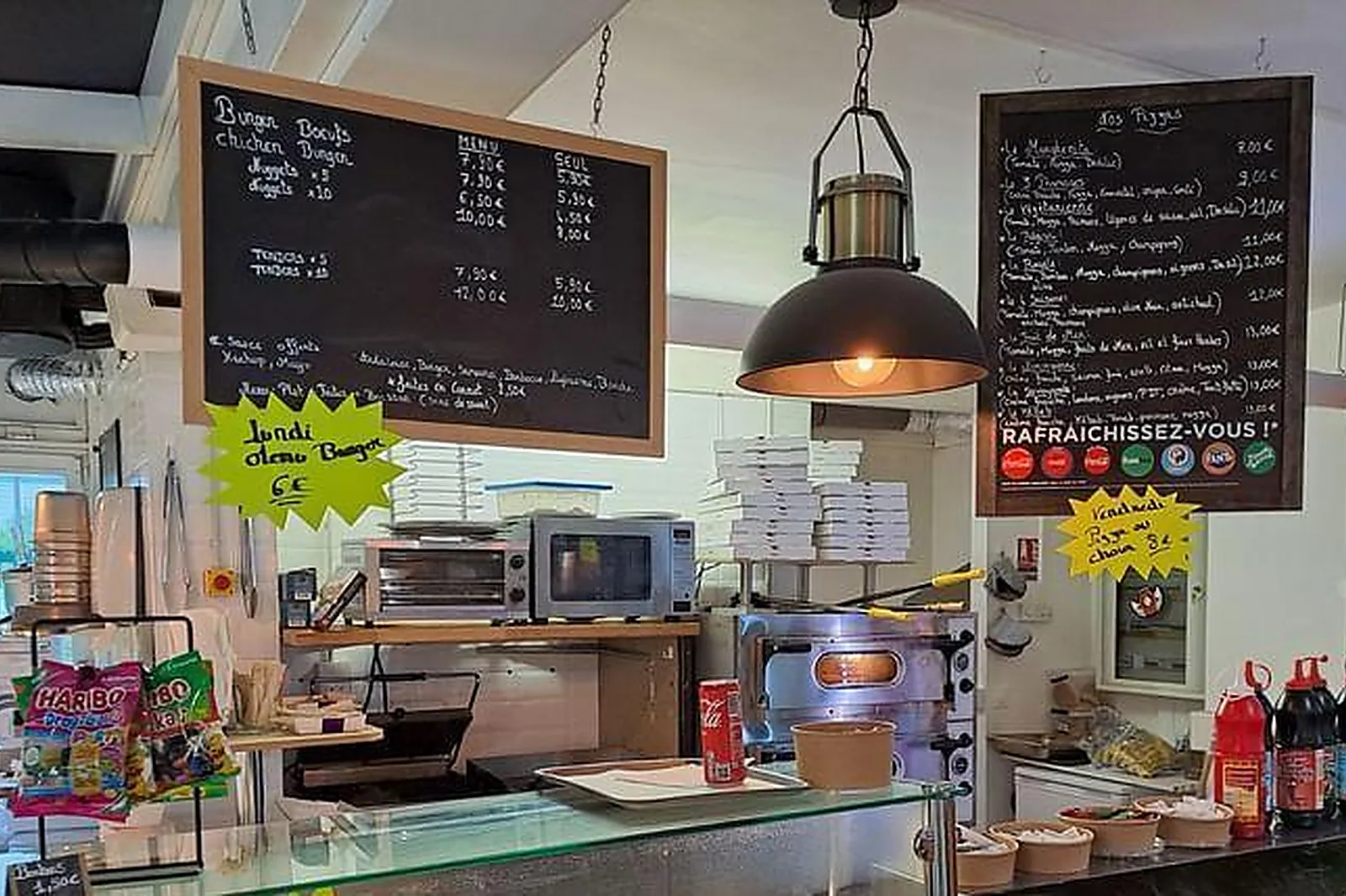 Lieux événementiels, L'AMPHI