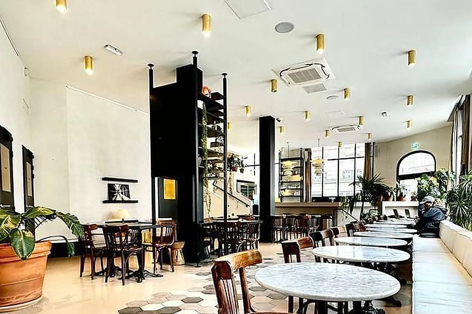 Lieux événementiels, L'ANTENNE