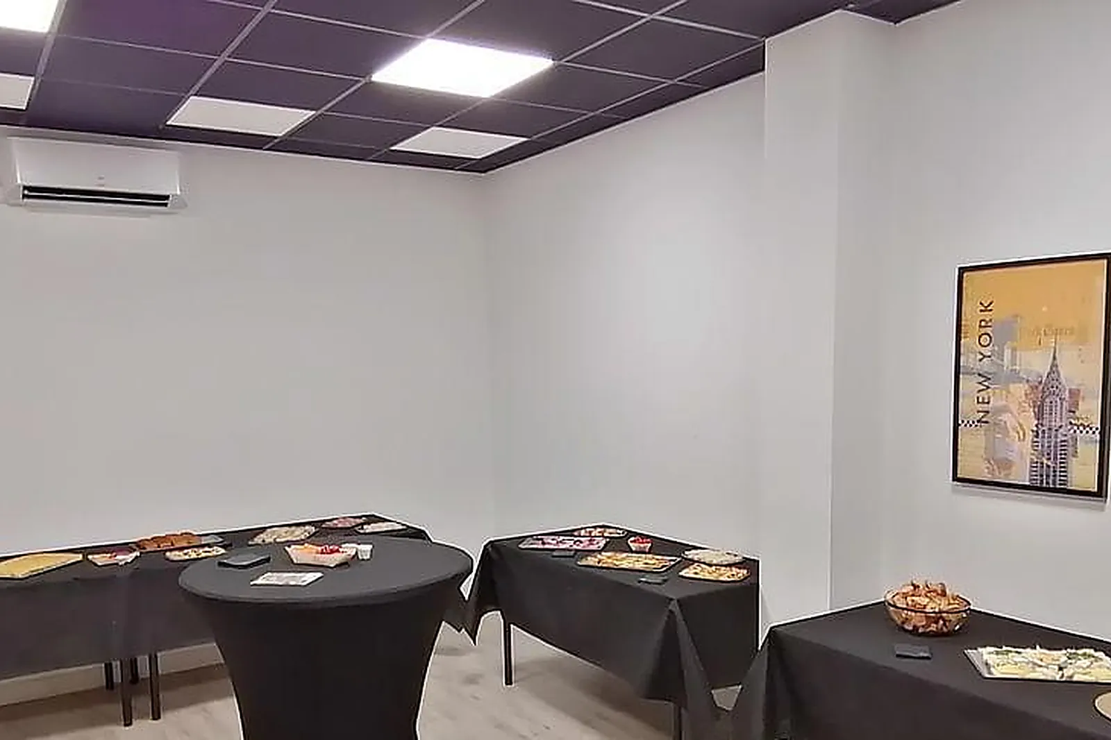 Lieux événementiels, L'ANTICHAMBRE