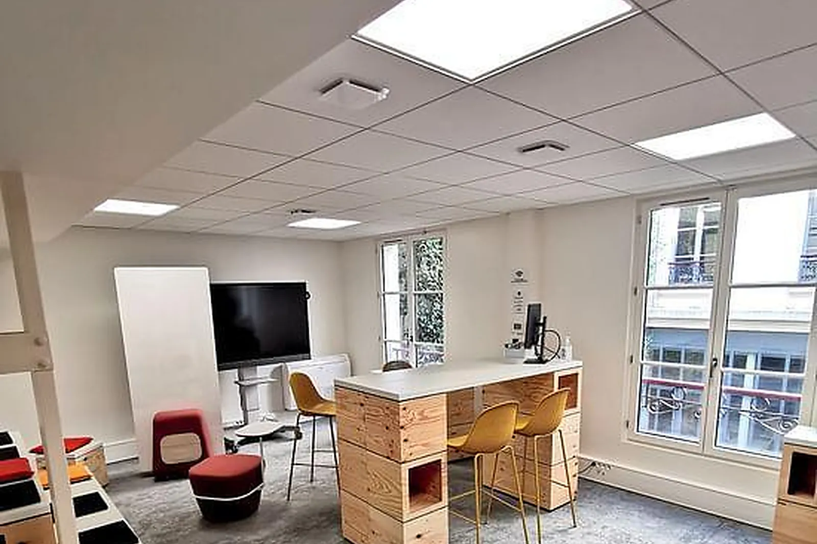 Lieux événementiels, L'APARTÉ SAINT LAZARE CENTRE D'ACCÉLÉRATION DIGITALE