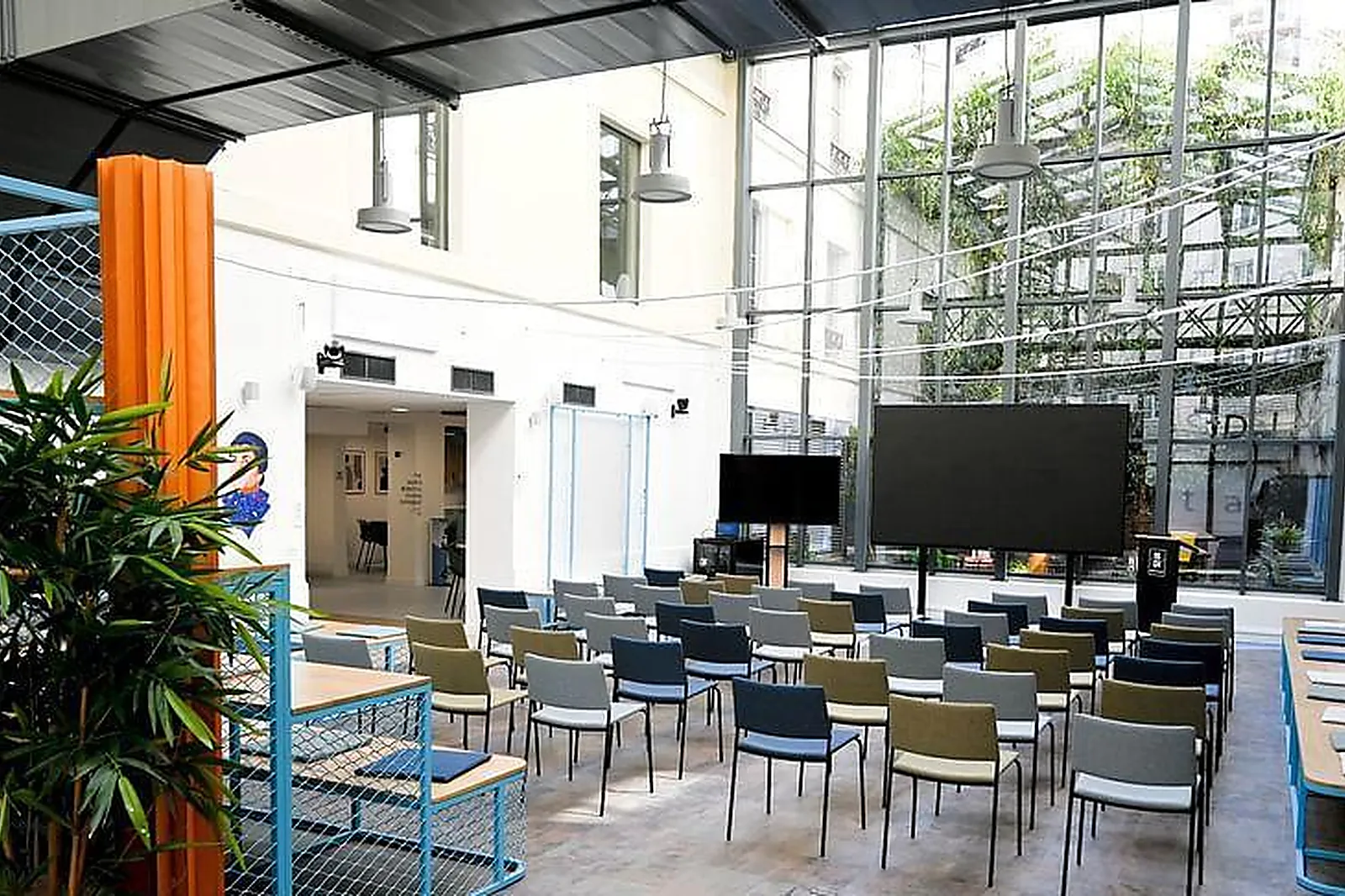 Lieux événementiels, L'APARTÉ SAINT LAZARE CENTRE D'ACCÉLÉRATION DIGITALE