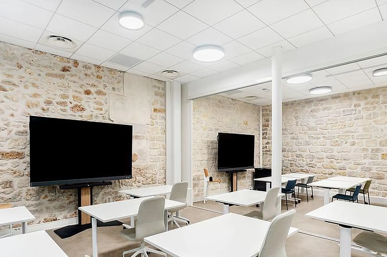 Lieux événementiels, L'APARTÉ SAINT LAZARE CENTRE D'ACCÉLÉRATION DIGITALE