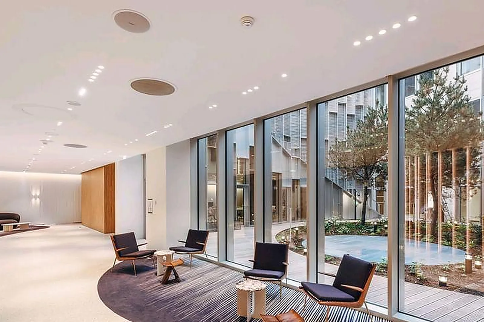 Lieux événementiels, L'APOSTROPHE