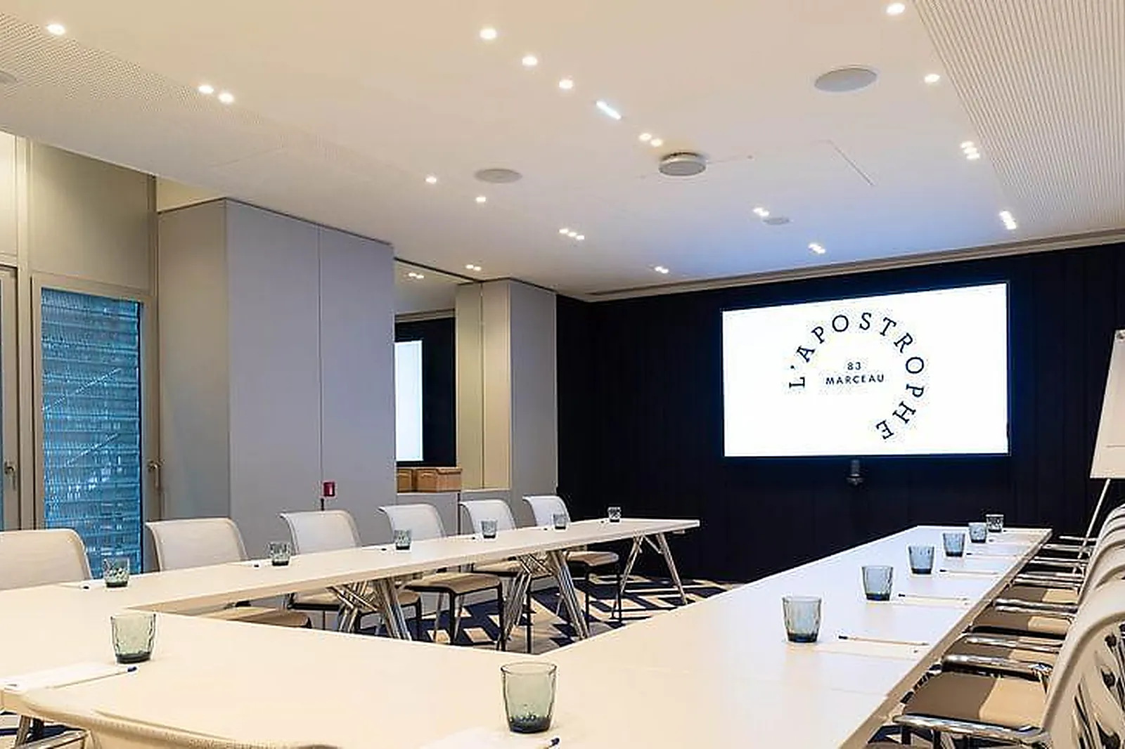 Lieux événementiels, L'APOSTROPHE