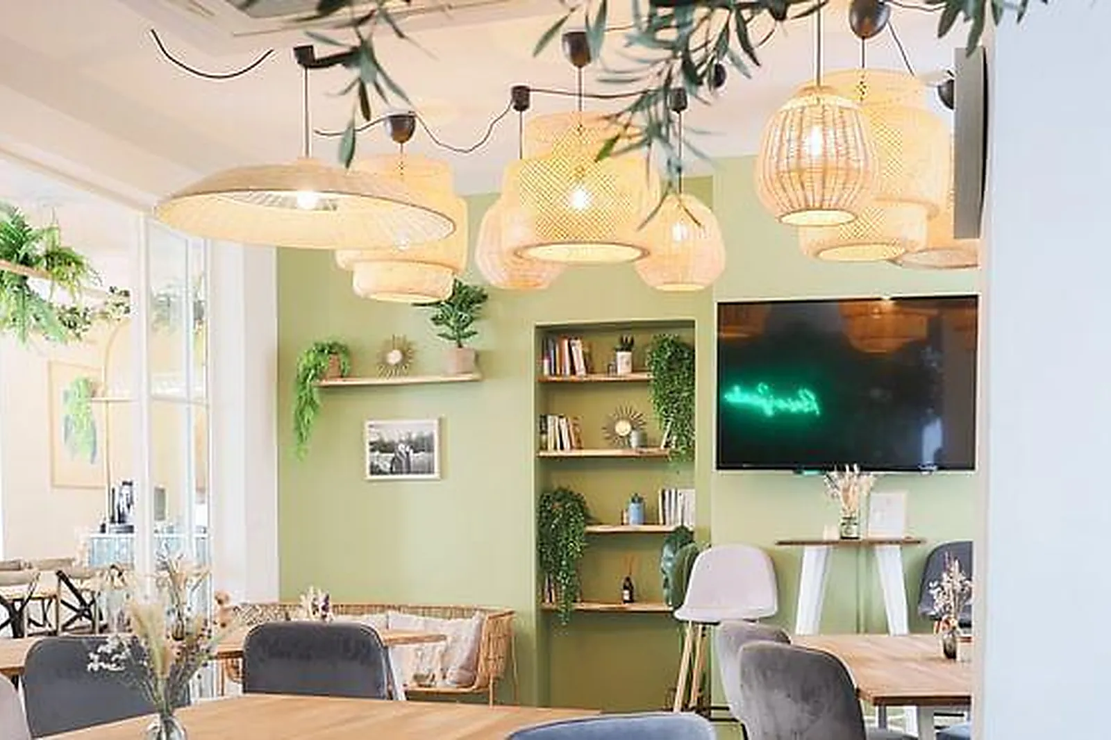 Lieux événementiels, L'APPARTEMENT REEVE