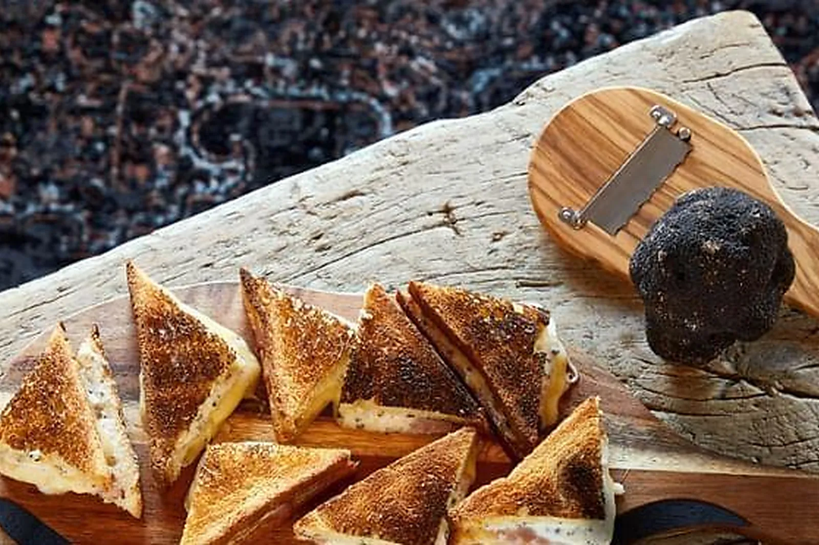 Lieux événementiels, L'ARBOISIE ****