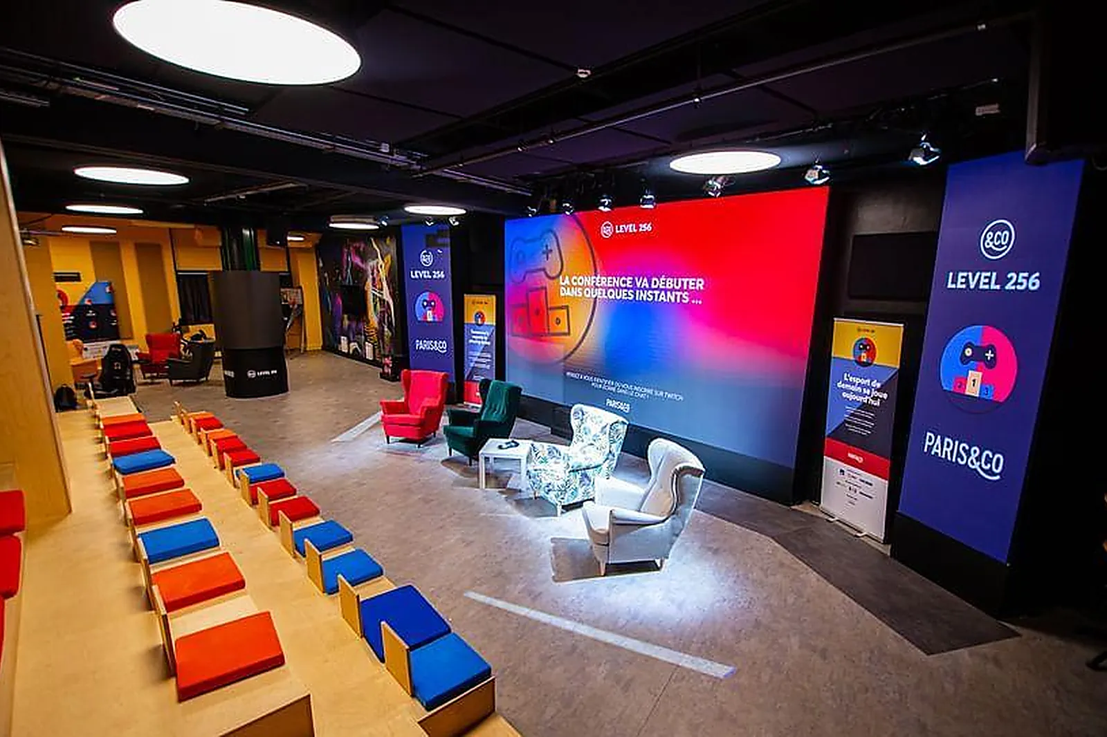 Lieux événementiels, L'ARENA 256