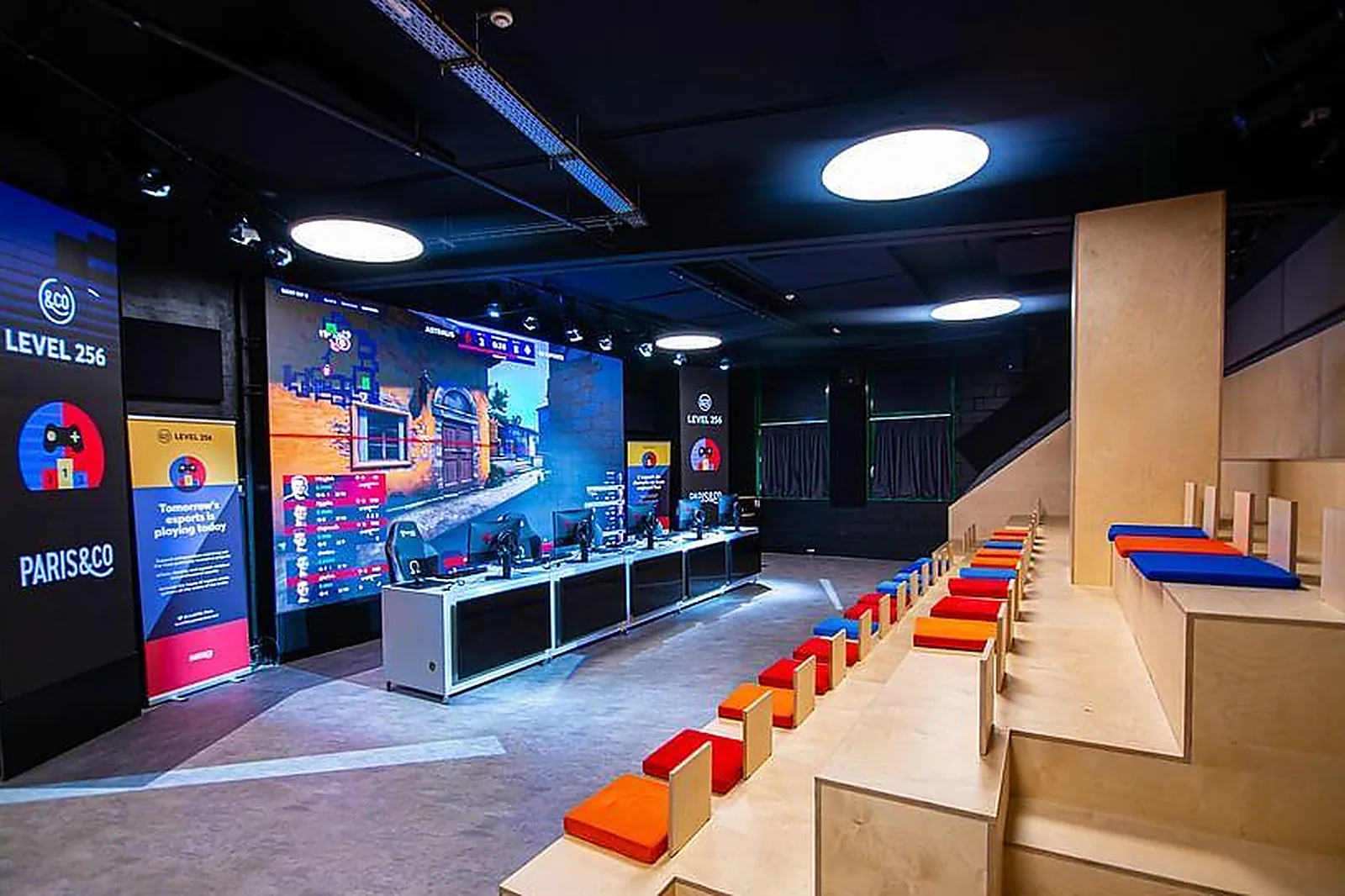 Lieux événementiels, L'ARENA 256