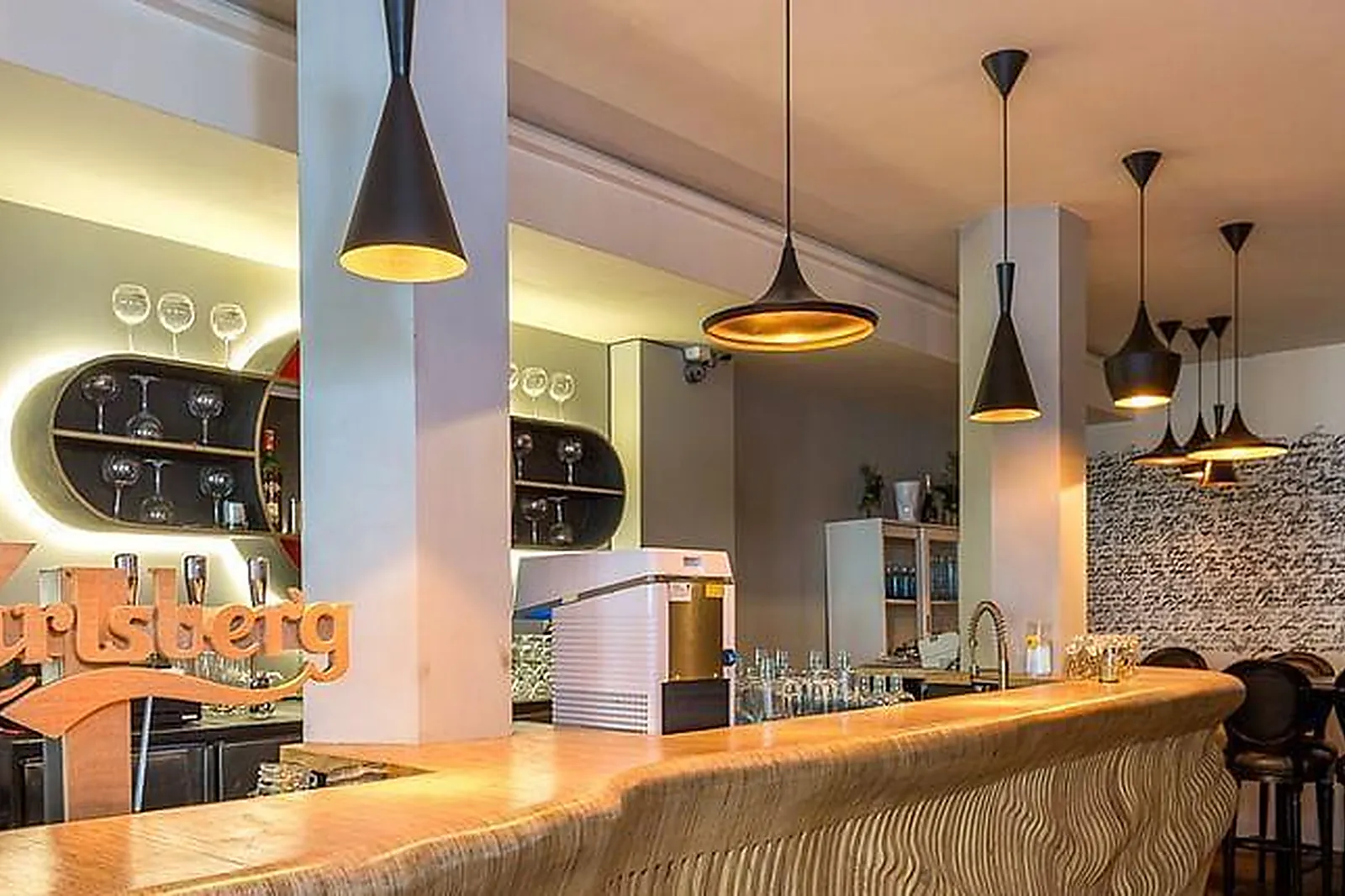 Lieux événementiels, L'ATELIER DES ARTISTES