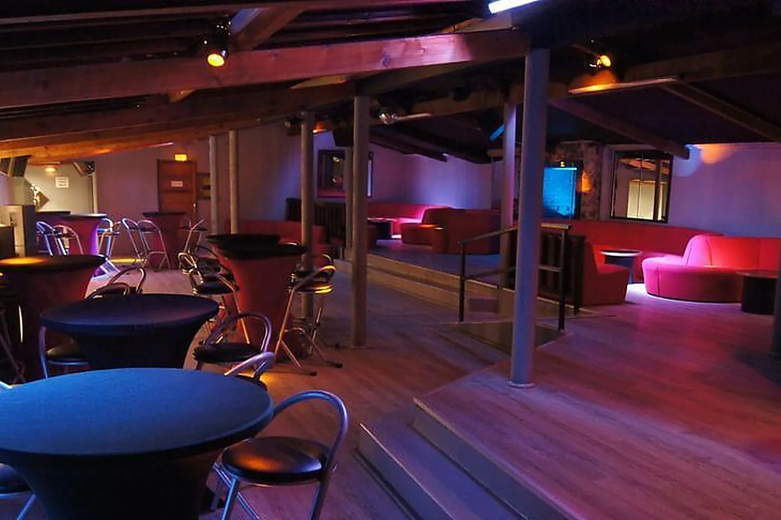 Lieux événementiels, L'AUBERGE DU GARON RÉCEPTIONS