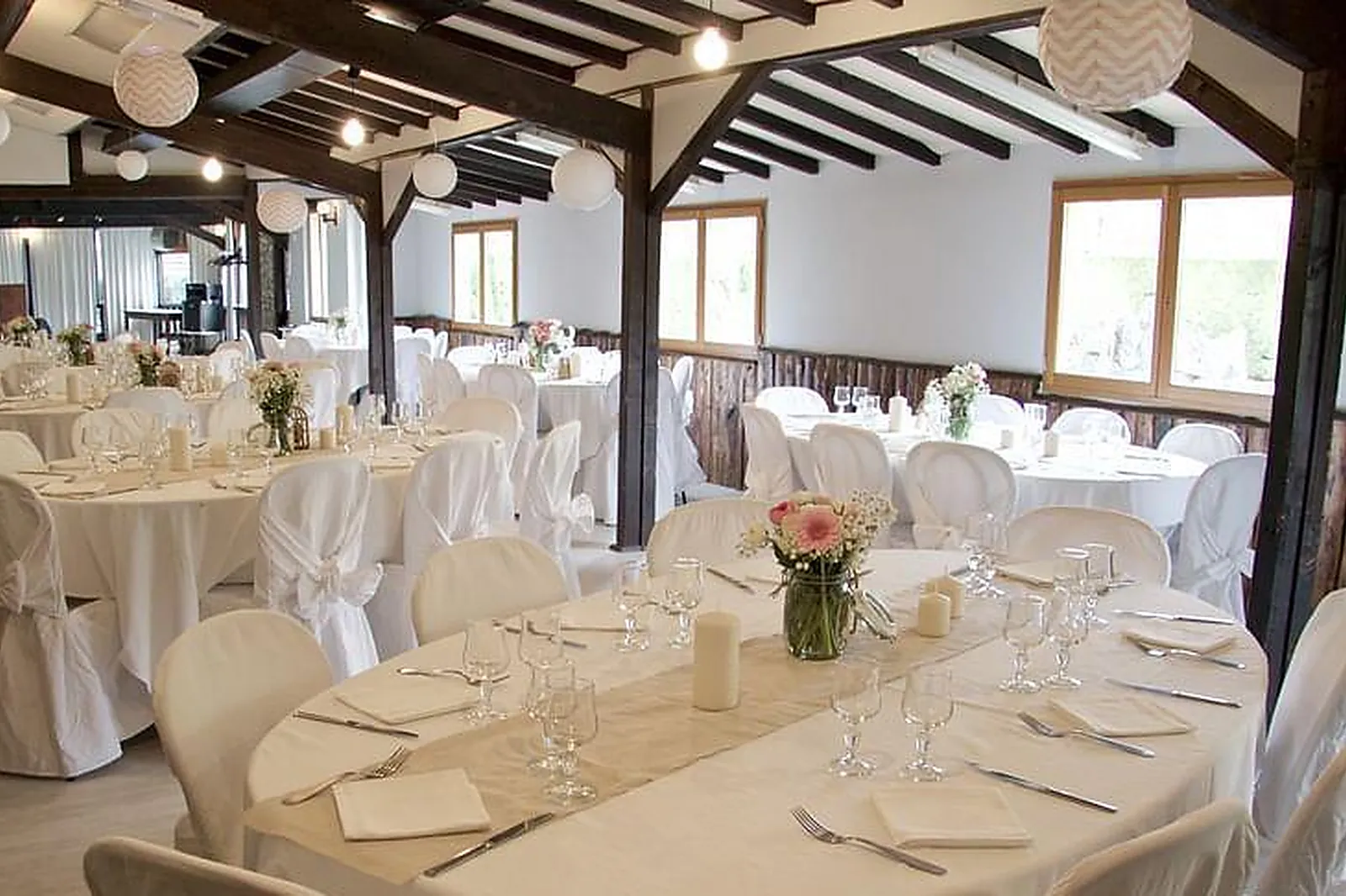 Lieux événementiels, L'AUBERGE DU GARON RÉCEPTIONS