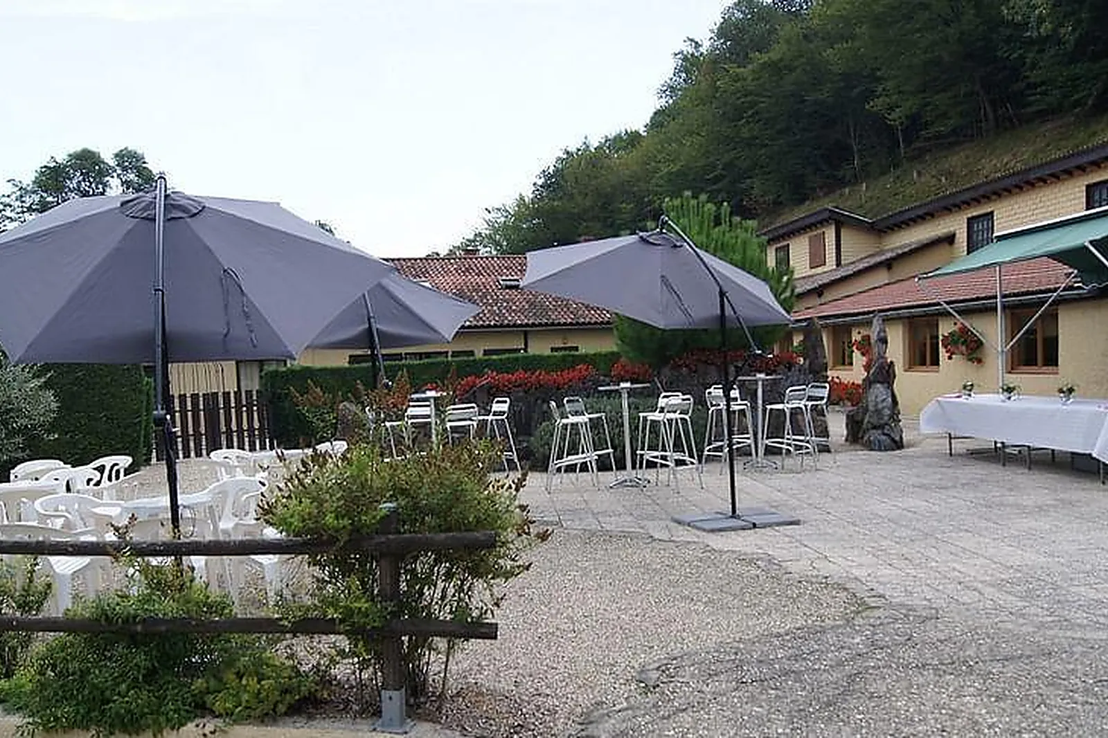 Lieux événementiels, L'AUBERGE DU GARON RÉCEPTIONS